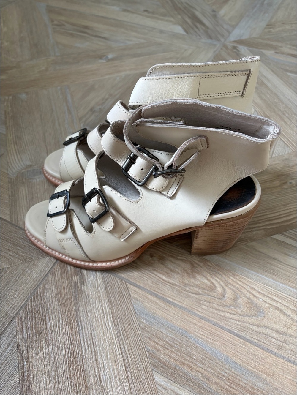 Freebird Quail Heels Sandals Beige Size 11 Neutral Bohemian Western Festival